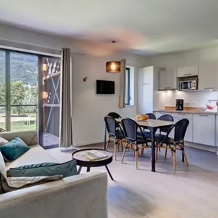Vacanceole - Le Village Des Oiseaux 3*