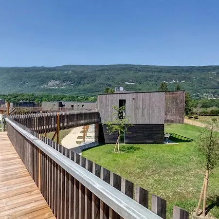 Ferienpark Vacanceole - Le Village Des Oiseaux Motz
